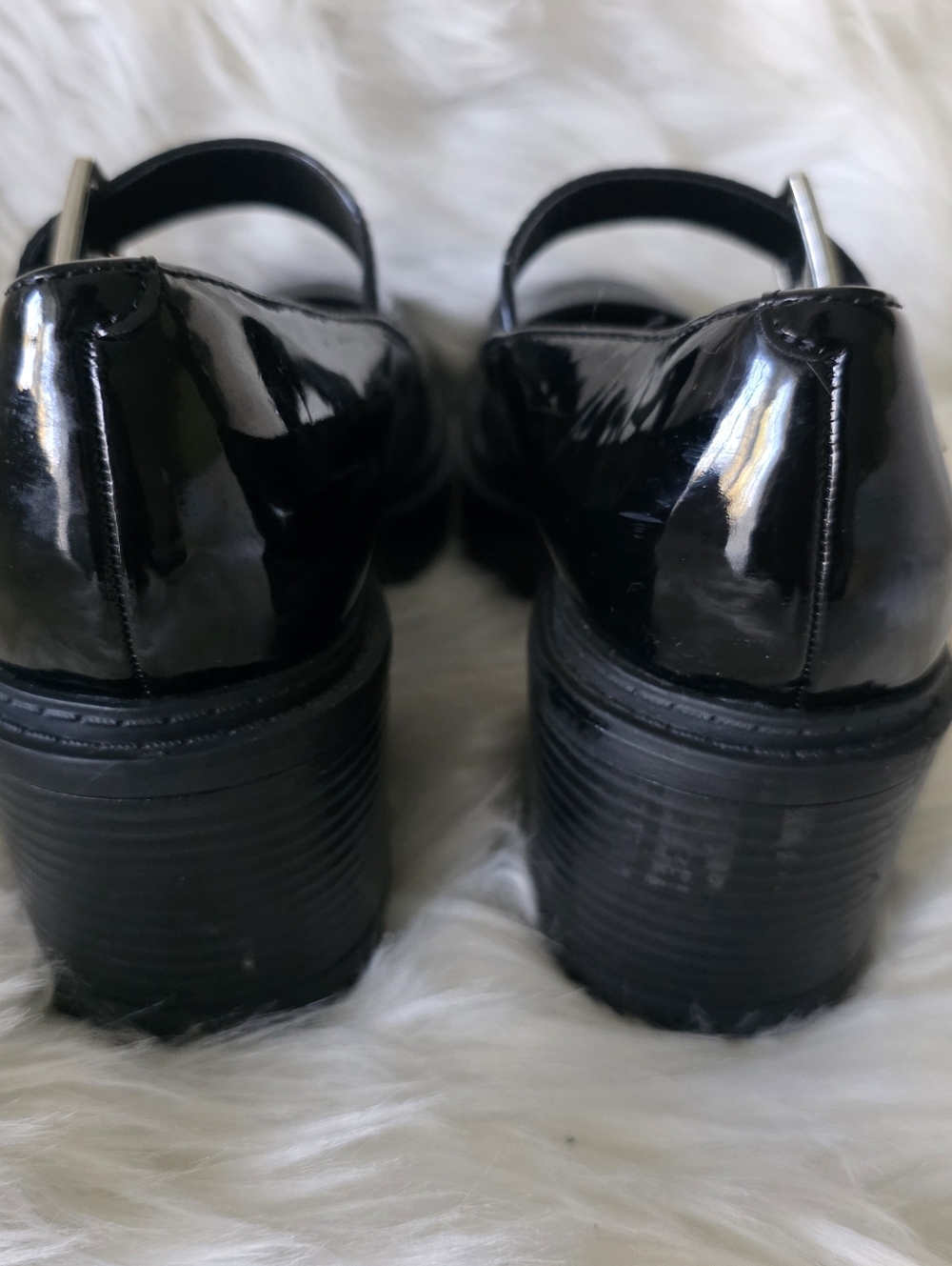 GBG Los Angeles Black Patent Leather Platform Mary Janes size 6 1/2 - Picture 5 of 10